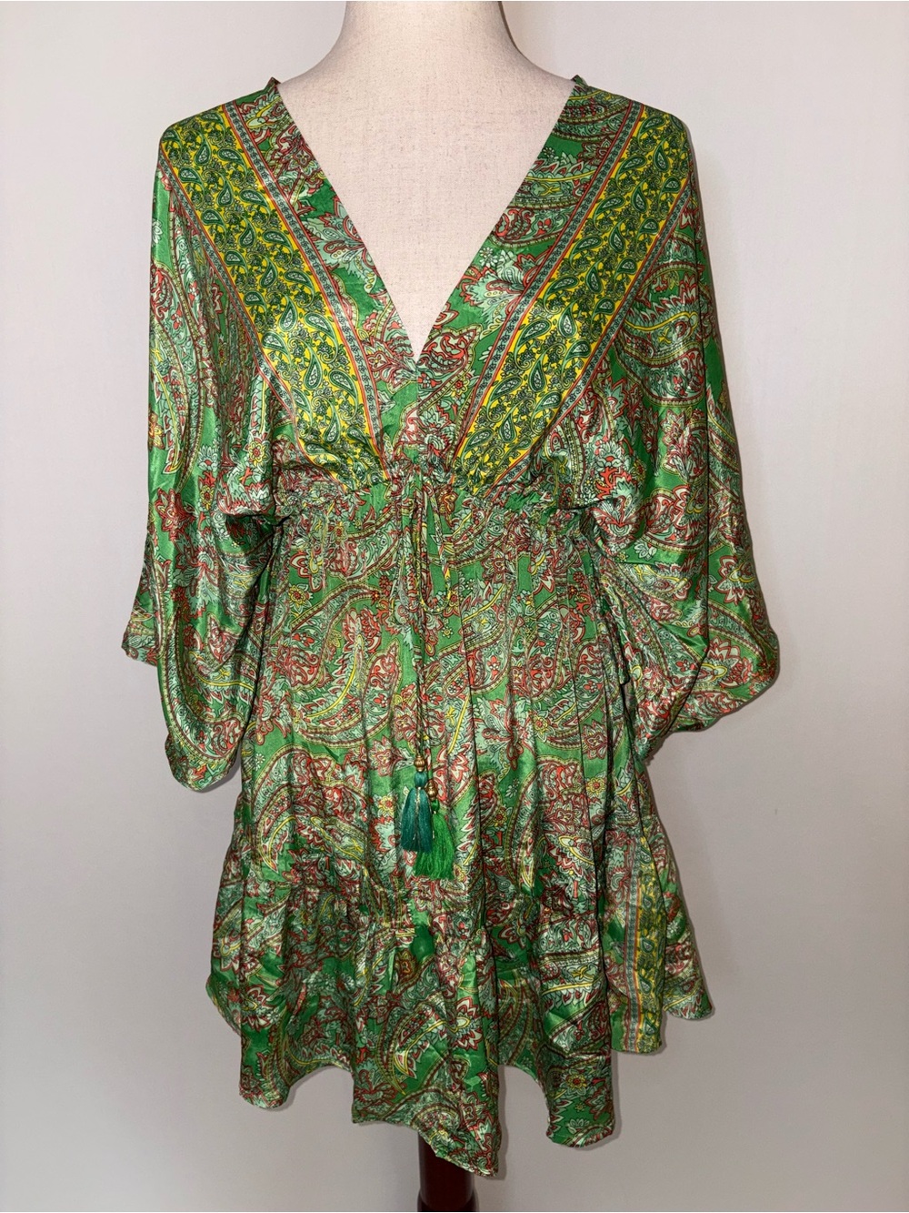 Zury Silk Blend Paisley V-Neck Tunic Dress in Green- Free Size